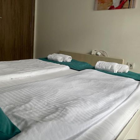 Empire Queen Apartments เบลเกรด ภายนอก รูปภาพ