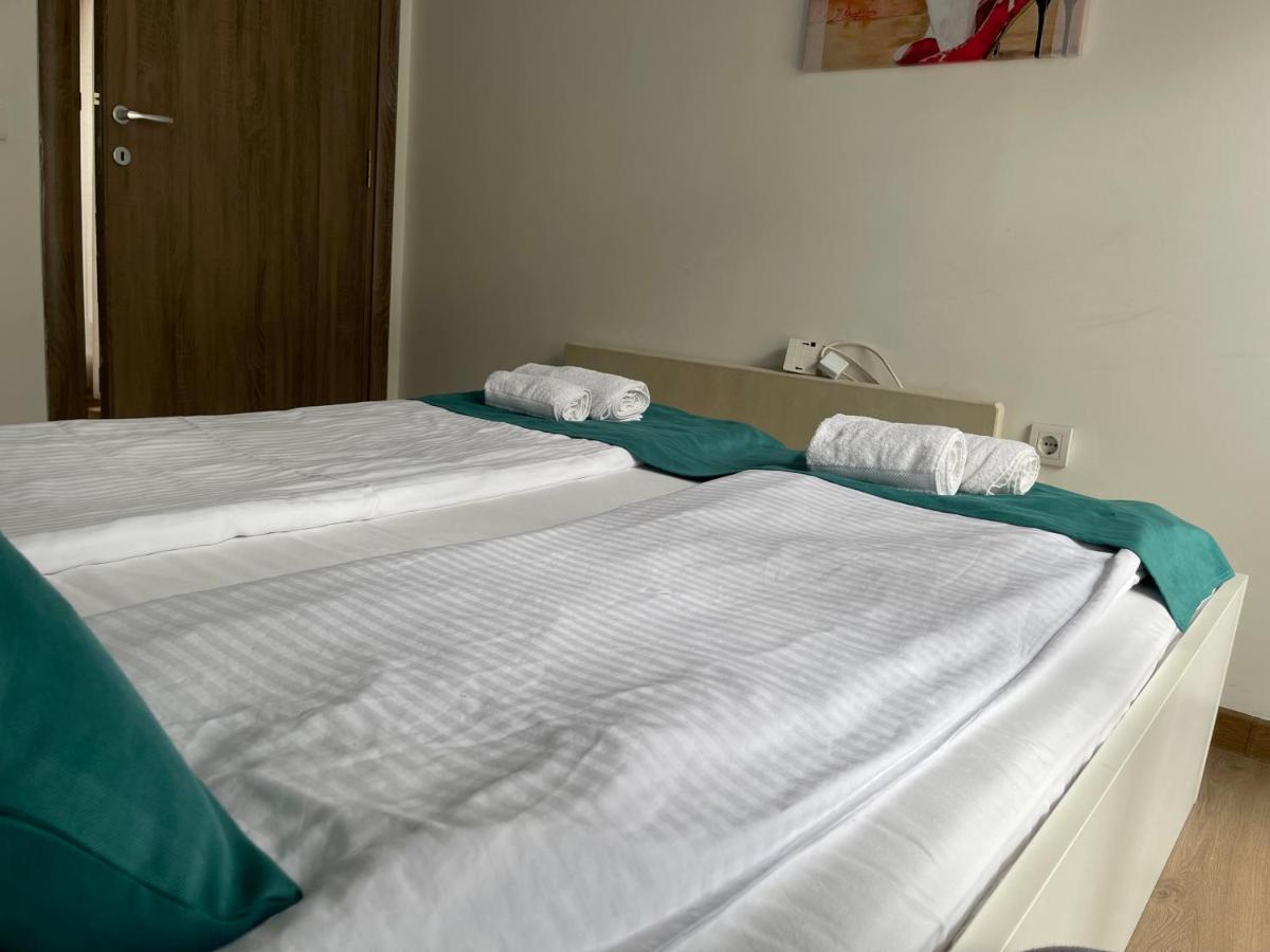 Empire Queen Apartments เบลเกรด ภายนอก รูปภาพ