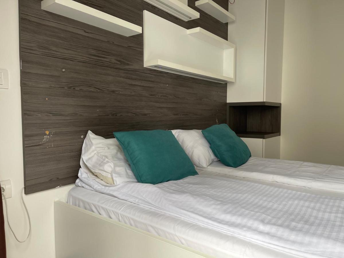 Empire Queen Apartments เบลเกรด ภายนอก รูปภาพ