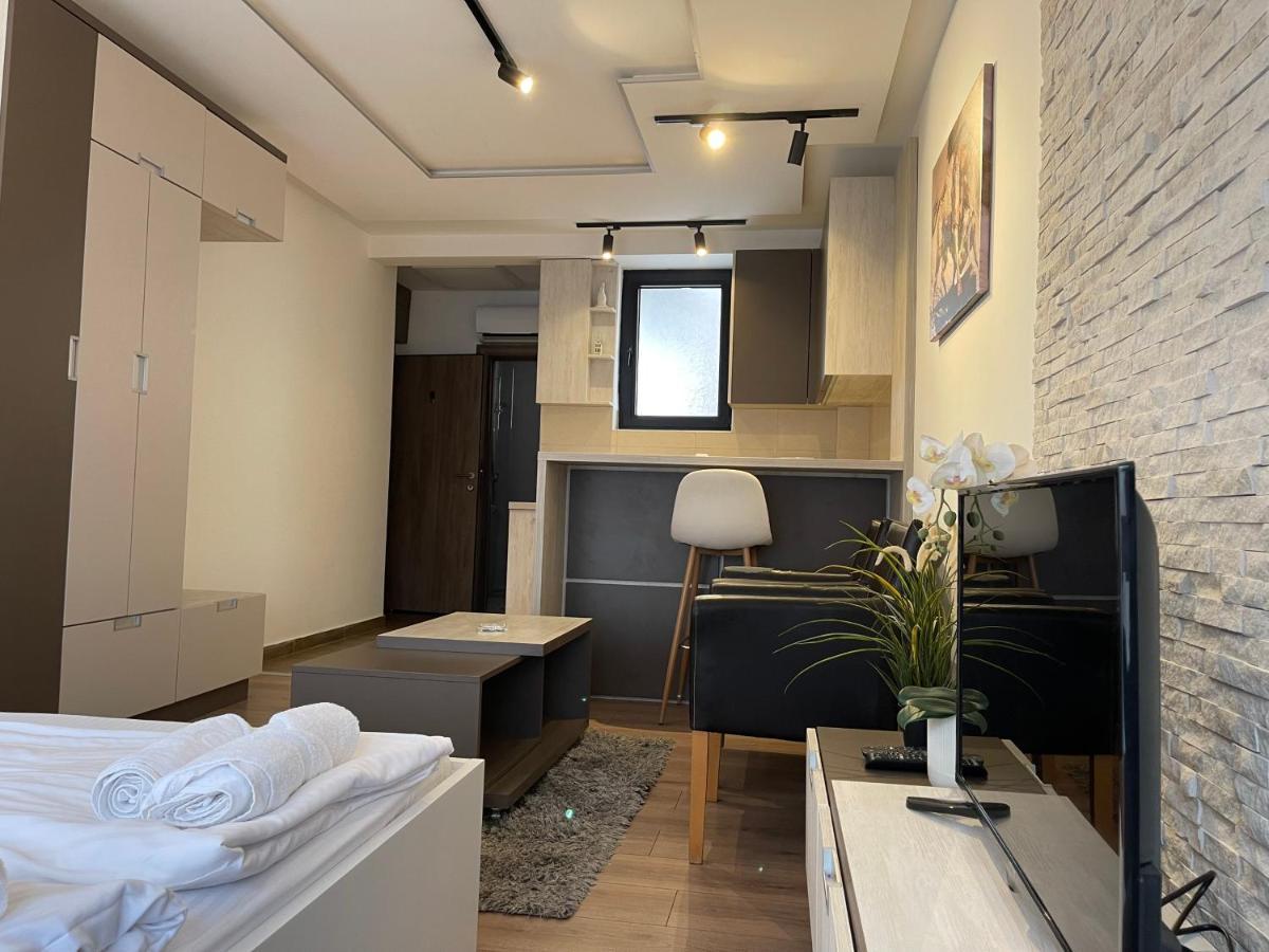 Empire Queen Apartments เบลเกรด ภายนอก รูปภาพ