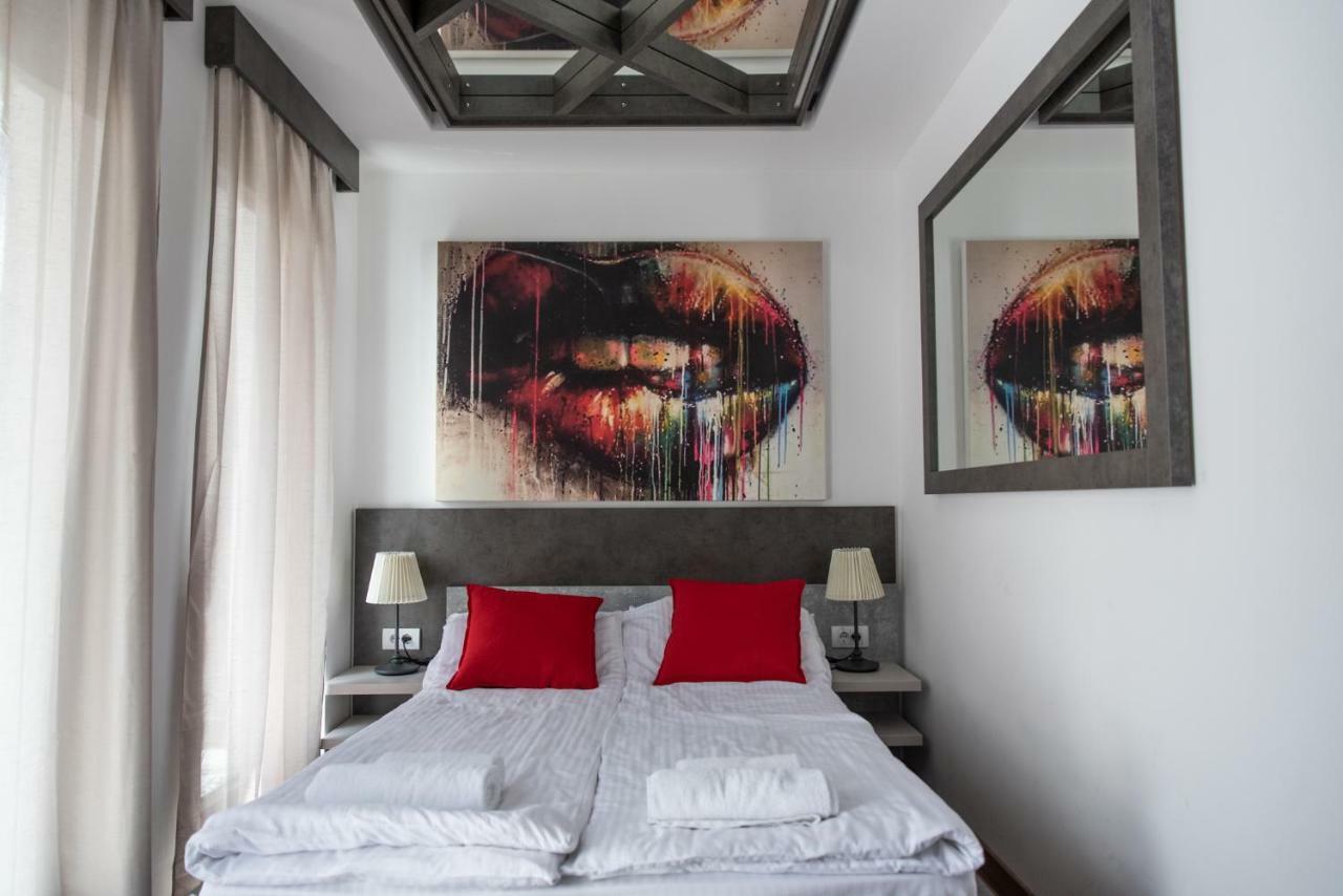 Empire Queen Apartments เบลเกรด ภายนอก รูปภาพ