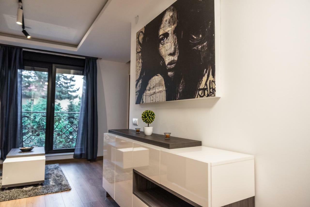 Empire Queen Apartments เบลเกรด ภายนอก รูปภาพ